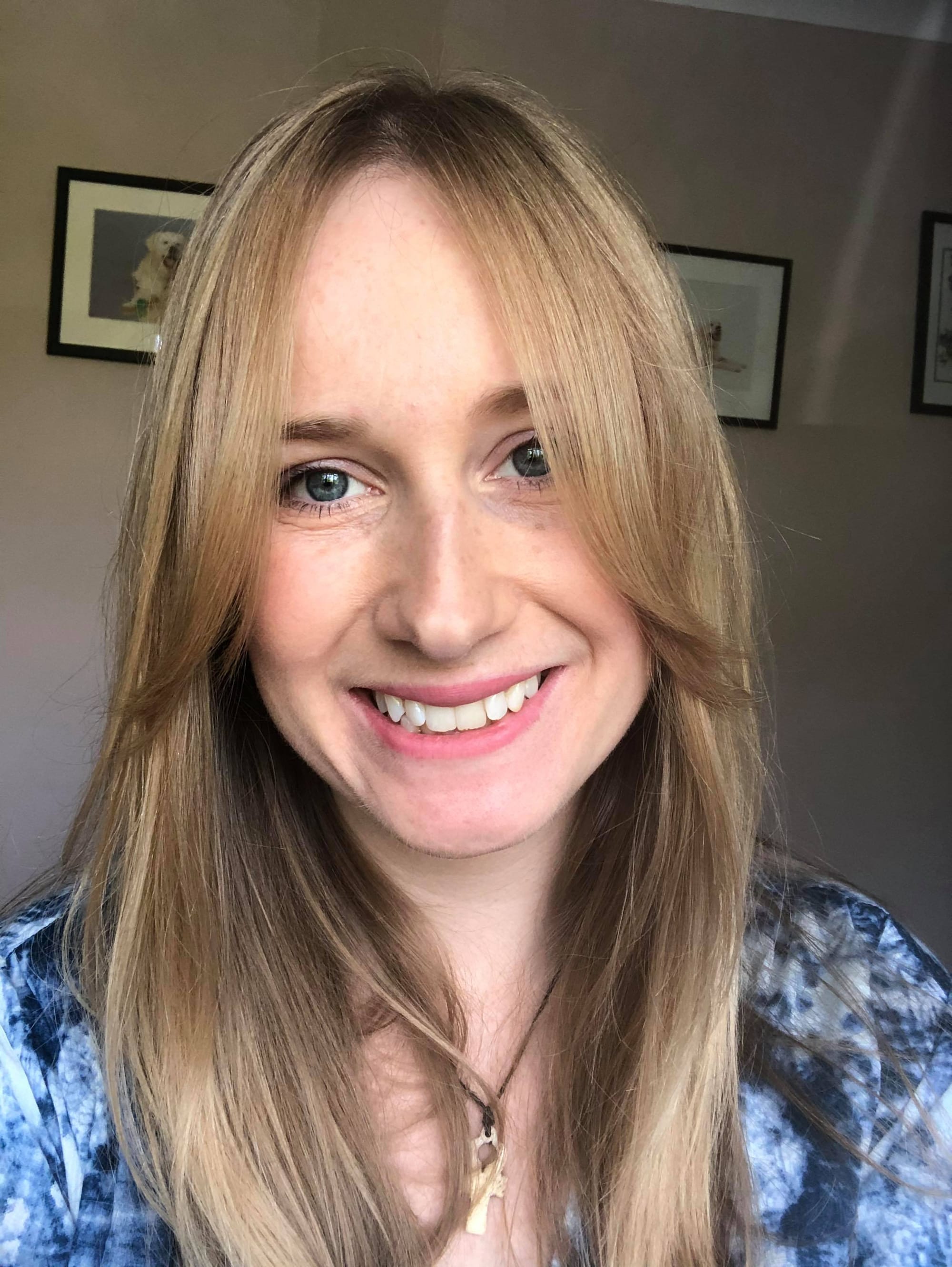 Dr Sharon Thompson