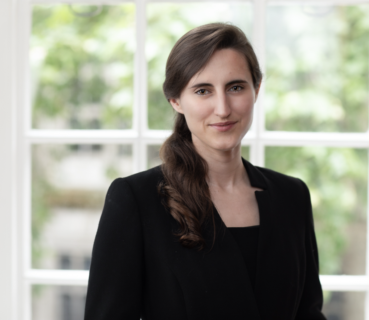 Alexandra Hampton | Assistant Case Editor
