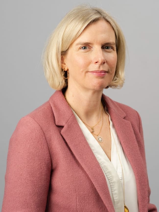 Jo Carr-West